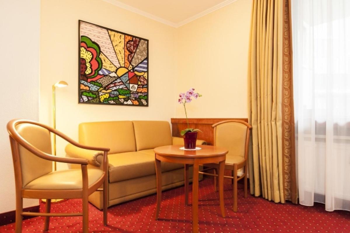 Hotel Am Berliner Platz Langenfeld  Habitación foto
